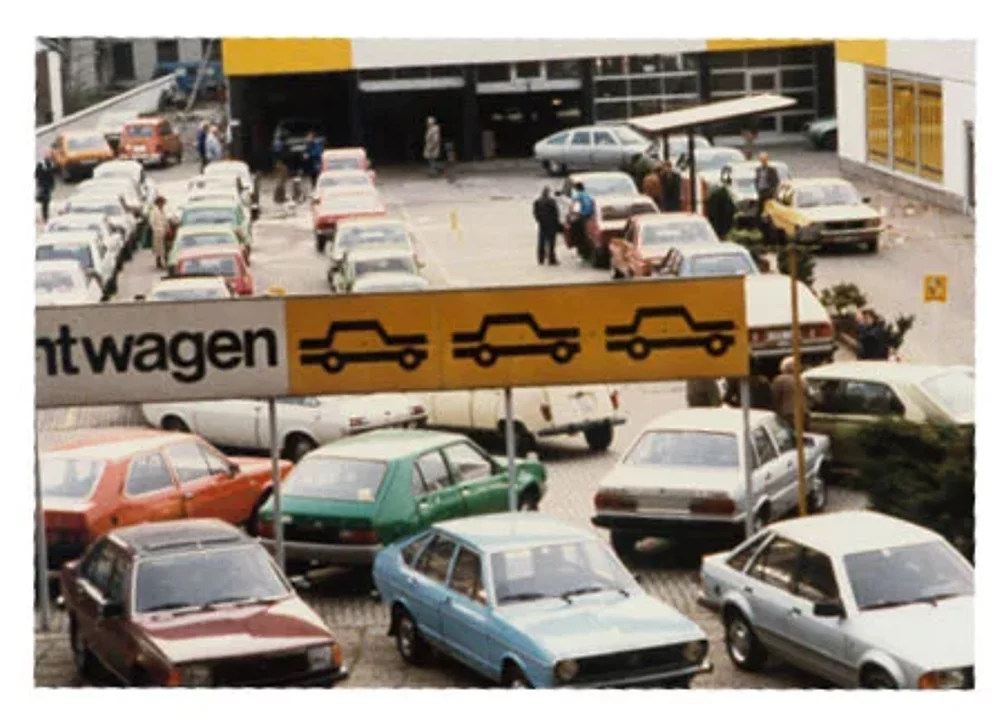 Renault Autos retrobild