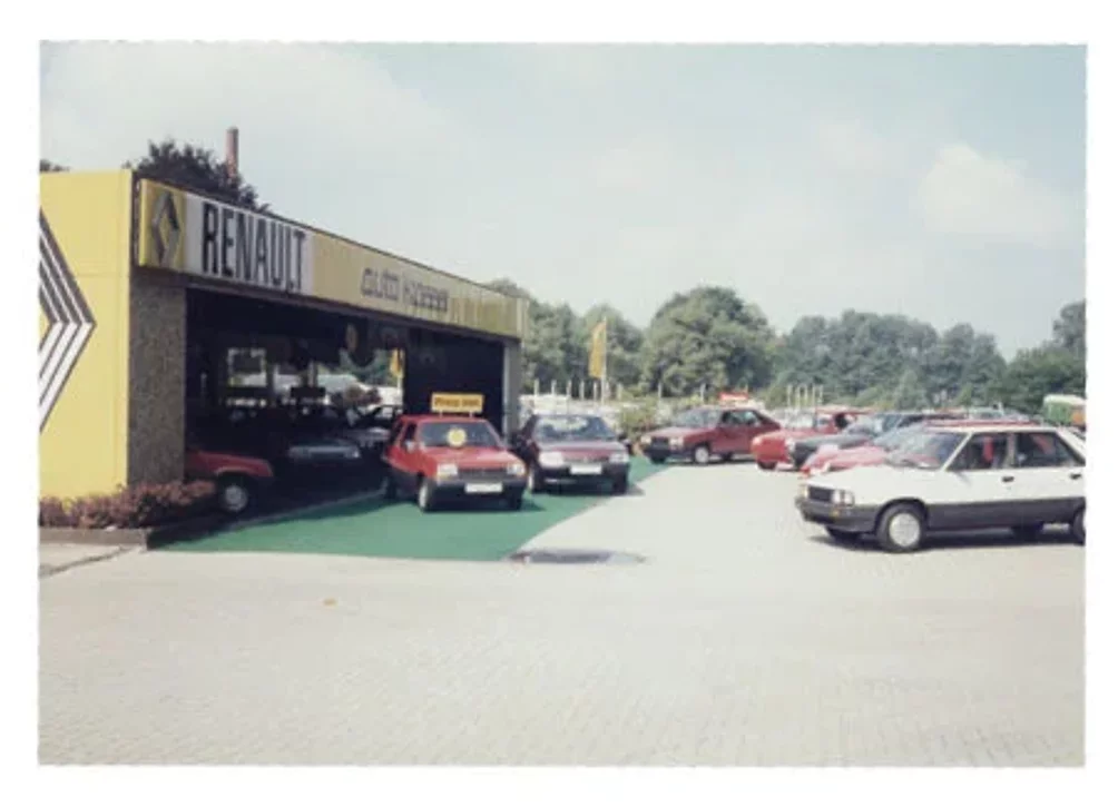Renault Autos retrobild